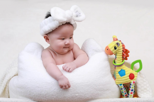 平顶山宝宝发烧有眼屎